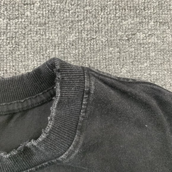 Gallery Gray Short Sleeve Letter Graffiti Print - Picture 10 of 12